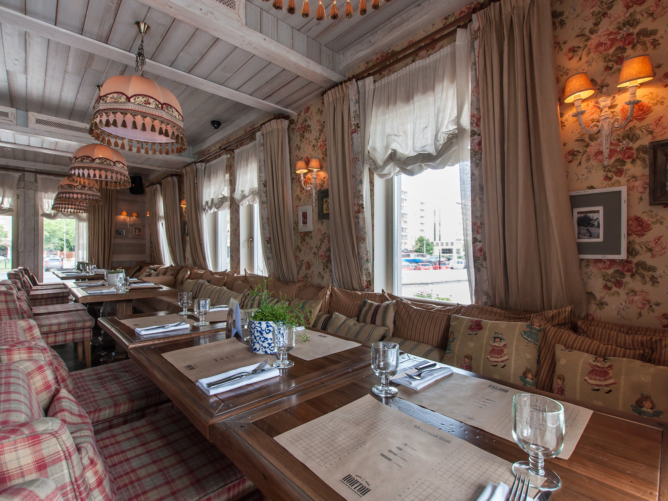 Фотография: в стиле Классический, Современный, Прованс и Кантри, Италия, Дома и квартиры, Городские места, Прованс, Ресторан – фото на INMYROOM