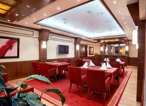 Фото из портфолио Офис компании ТНК-ВР – фотографии дизайна интерьеров на INMYROOM