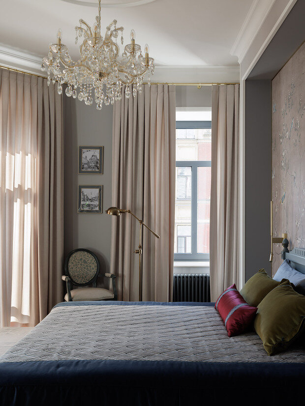 Фотография: Спальня в стиле Классический, Современный, Квартира, Проект дня, Санкт-Петербург, Кирпичный дом, Более 90 метров, современный с элементами классики и роскоши, Наталия Шмидт – фото на INMYROOM
