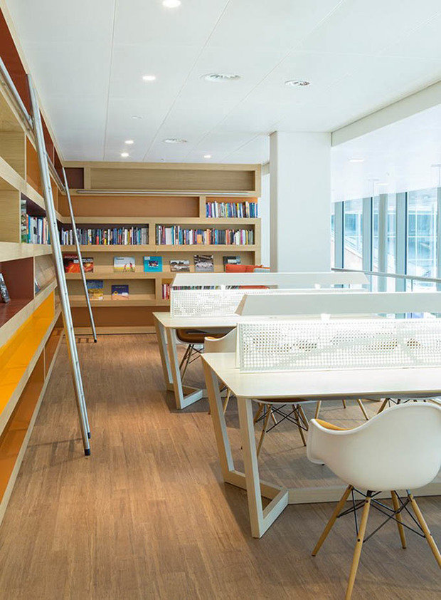 Фотография: Офис в стиле Скандинавский, Современный, Офисное пространство, Дома и квартиры, Проект недели – фото на INMYROOM