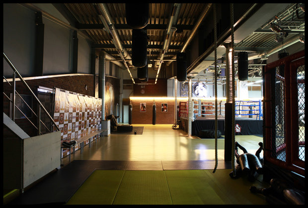 Фото из портфолио Клуб Единоборств №1 – фотографии дизайна интерьеров на INMYROOM