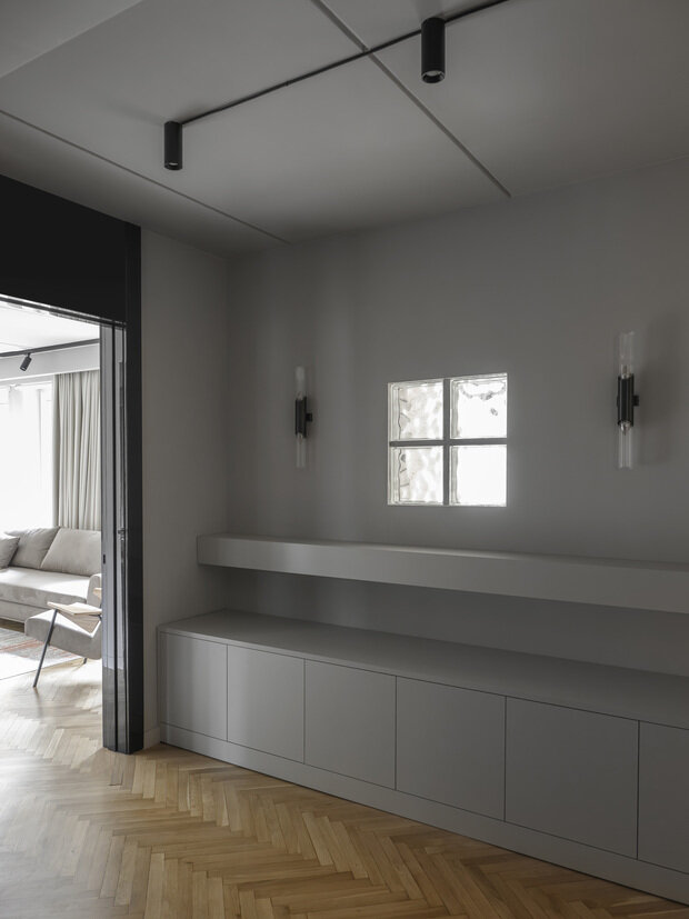Фотография: Прихожая в стиле Современный, Квартира, Проект дня, Москва, 4 и больше, Более 90 метров, современный с элементами модерна, Игорь Голубев – фото на INMYROOM