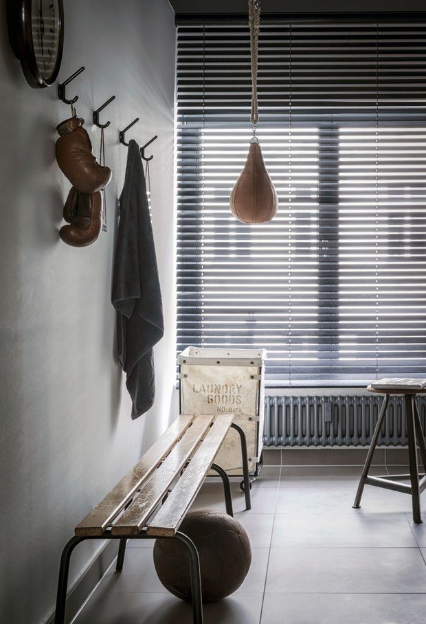 Фото из портфолио "Темная" Квартира в центре города Берлина – фотографии дизайна интерьеров на INMYROOM