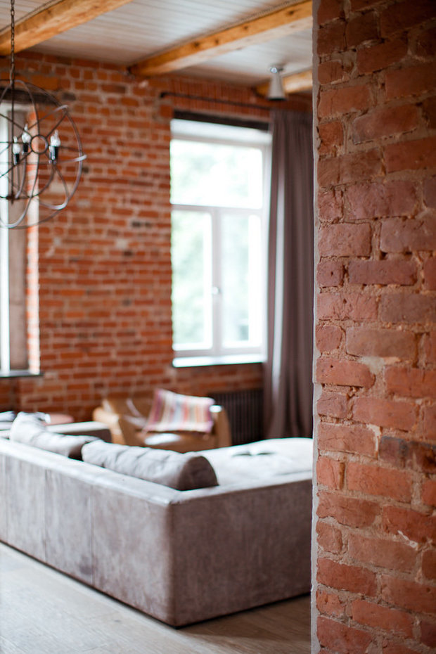 Фотография: Гостиная в стиле Лофт, Квартира, Проект недели, Сталинка, 4 и больше, Более 90 метров, Ольга Боровикова, Ирина Николаева, Студия Art-B.O.S, энциклопедия_интерьер – фото на INMYROOM