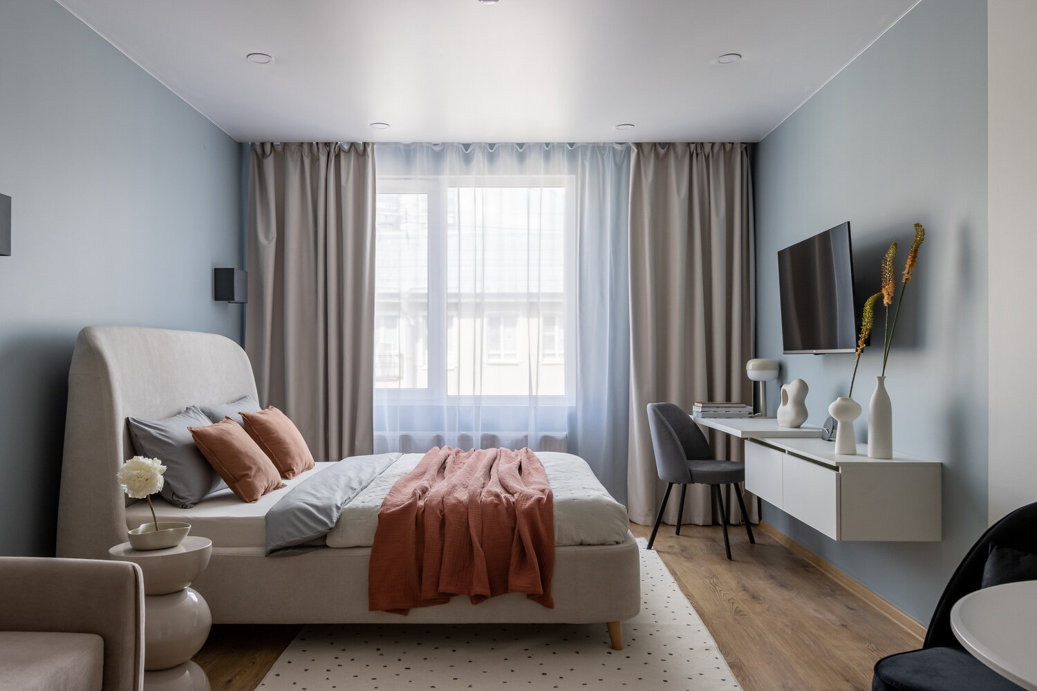 Фотография: Спальня в стиле Современный, Минимализм, Малогабаритная квартира, Квартира, Студия, Советы, Санкт-Петербург, Монолитный дом, до 40 метров, Виктория Бутвина – фото на INMYROOM Фотография: Спальня в стиле Современный, Минимализм, Малогабаритная квартира, Квартира, Студия, Советы, Санкт-Петербург, Монолитный дом, до 40 метров, Виктория Бутвина – фото на INMYROOM