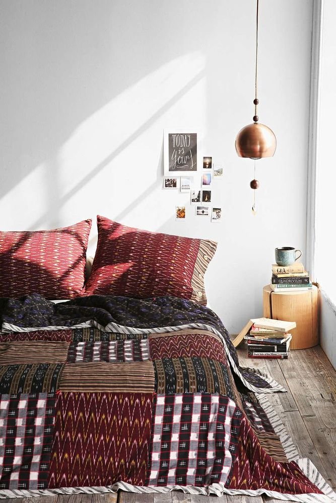 Фотография: Спальня в стиле Лофт, Скандинавский, Декор интерьера, Аксессуары – фото на INMYROOM Фотография: Спальня в стиле Лофт, Скандинавский, Декор интерьера, Аксессуары – фото на INMYROOM