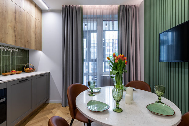 Фотография: Кухня и столовая в стиле Современный, Квартира, Проект недели, Санкт-Петербург, 2 комнаты, 40-60 метров, Дарина Ермак – фото на INMYROOM