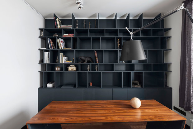 Фотография: Кабинет в стиле Современный, Минимализм, Квартира, Украина, Планировки, Аксессуары, Miele, Modular, Vitra, Мебель и свет, Белый, Проект недели, Черный, Зеленый, Бежевый, Серый, Коричневый, Киев, SLV, ИКЕА, Vibia, Benjamin Moore, Gessi, Wheitzer Parkett, Настя Антонюк, Atelier Areti, Jielde, META, Saba, Blanco, А-III, белый минимализм в Киеве, квартира-галерея – фото на INMYROOM