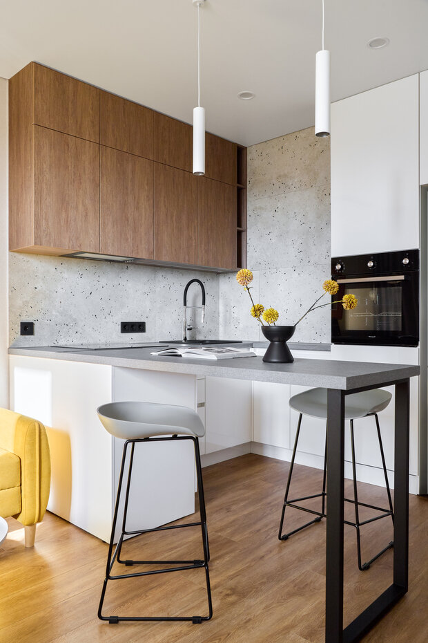 Фотография: Кухня и столовая в стиле Современный, Минимализм, Малогабаритная квартира, Квартира, Проект дня, Краснодар, 2 комнаты, до 40 метров, Анна Чернова – фото на INMYROOM