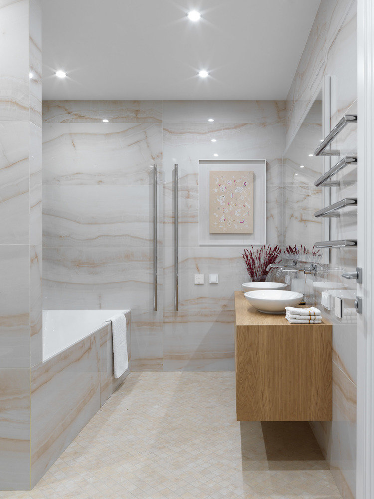 Ванную комнату оформили в духе хаммама в нейтральных бежевых оттенках.