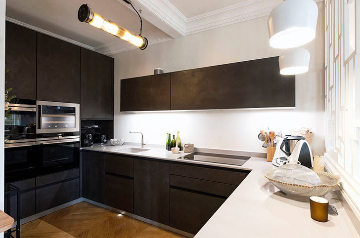 Фотография: Кухня и столовая в стиле Эклектика, Декор интерьера, Квартира, Париж – фото на INMYROOM Фотография: Кухня и столовая в стиле Эклектика, Декор интерьера, Квартира, Париж – фото на INMYROOM