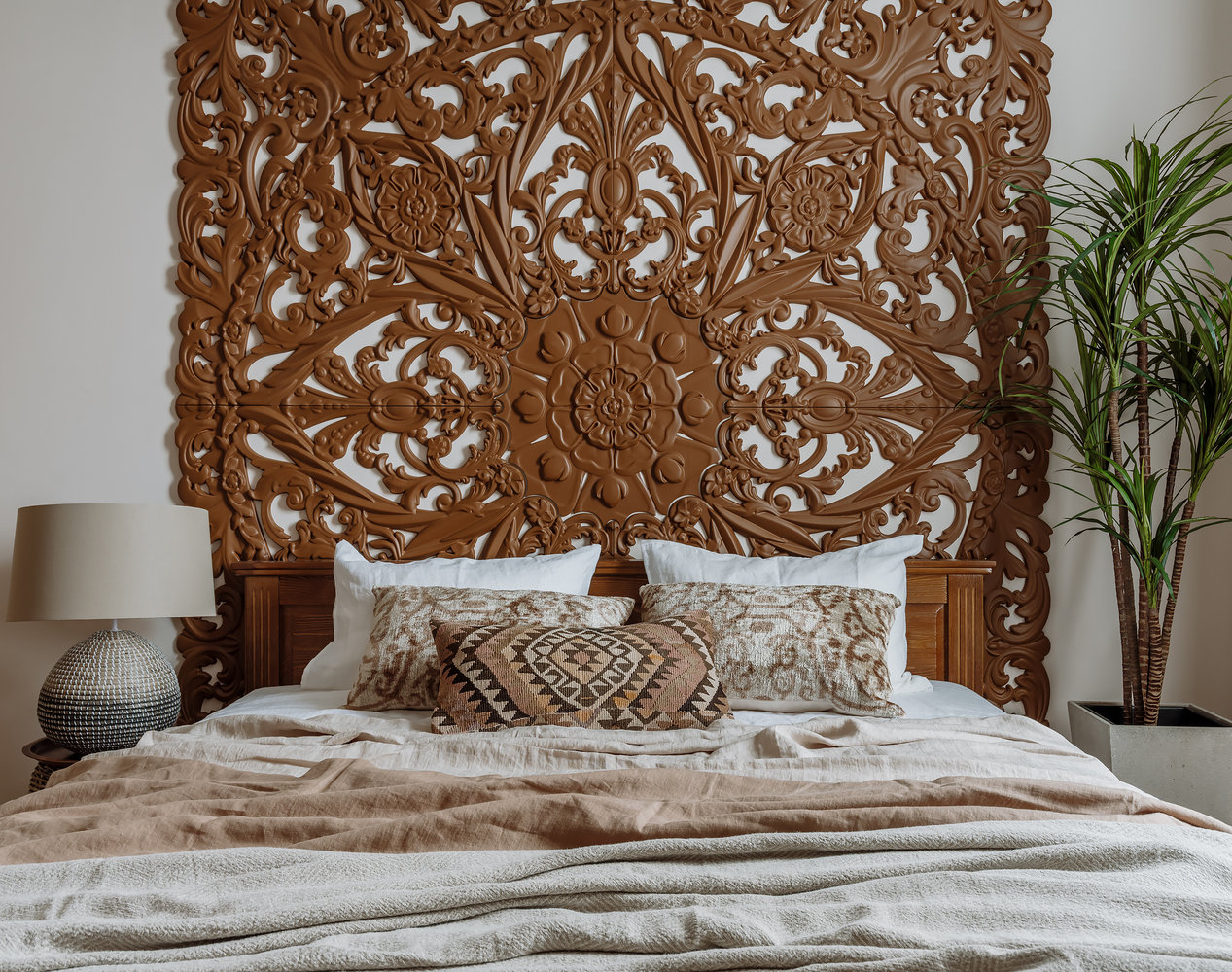 Фотография: Спальня в стиле Восточный, Эклектика, Квартира, Проект дня, Москва, 3 комнаты, 60-90 метров, Виолетта Голубева – фото на INMYROOM Фотография: Спальня в стиле Восточный, Эклектика, Квартира, Проект дня, Москва, 3 комнаты, 60-90 метров, Виолетта Голубева – фото на INMYROOM