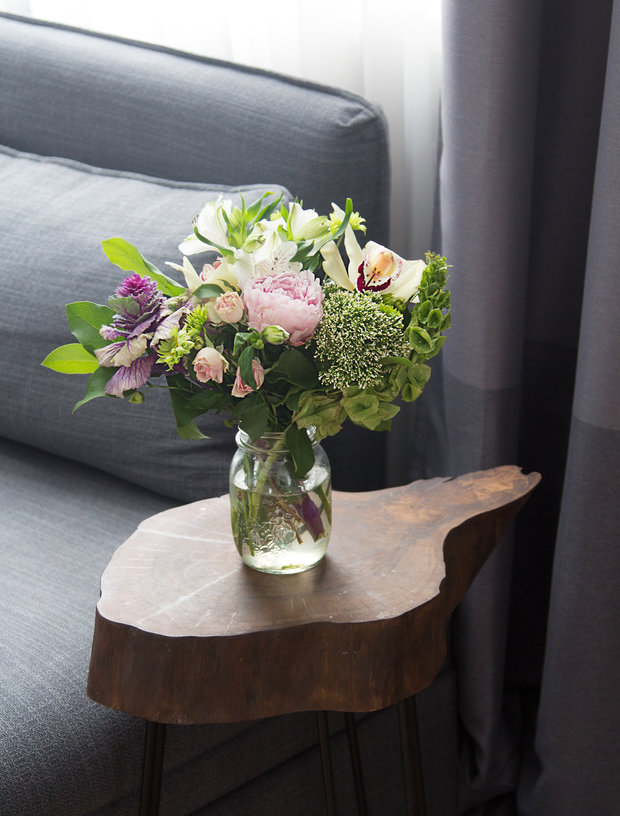 Фотография: Флористика в стиле Эко, Лофт, Скандинавский, Современный, Квартира, Проект дня, Москва, Герой InMyRoom, Коммунарка, 3 комнаты, 60-90 метров, Монолитно-кирпичный, Анна Улич – фото на INMYROOM