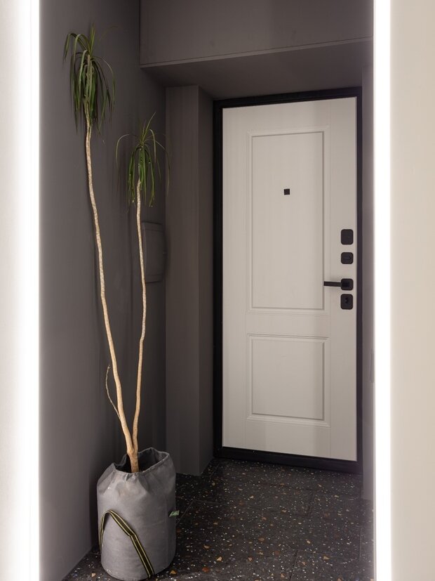 Фотография: Прихожая в стиле Скандинавский, Современный, Минимализм, Малогабаритная квартира, Квартира, Проект недели, Екатеринбург, Хрущевка, 1 комната, до 40 метров, Ольга Каримова – фото на INMYROOM