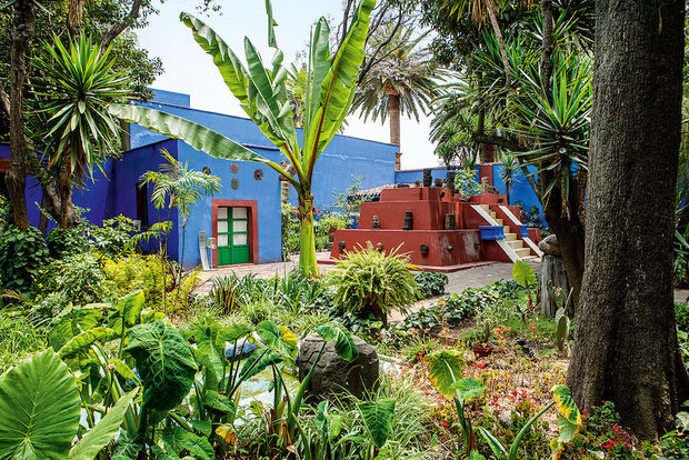 Фотография:  в стиле , Декор и DIY, Дом, Голубой, Мексика, Дом и дача, Мехико, Фрида Кало – фото на INMYROOM