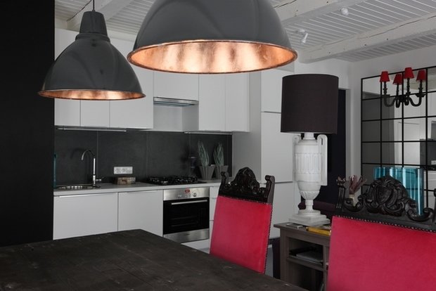 Фотография: Кухня и столовая в стиле Эклектика, Декор интерьера, Квартира, Цвет в интерьере, Дома и квартиры, Стены, Екатерина Блохина – фото на INMYROOM