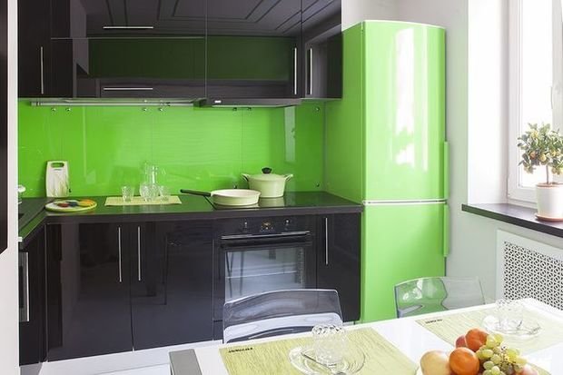 Фотография: Кухня и столовая в стиле Современный, Хай-тек, Интерьер комнат – фото на INMYROOM