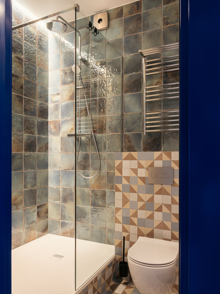 Фотография: Ванная в стиле Современный, Квартира, Проект дня, Новосибирск, Сталинка, Кирпичный дом, 2 комнаты, 40-60 метров, Татьяна Лейтан, Винтажный, Leytan Design – фото на INMYROOM Фотография: Ванная в стиле Современный, Квартира, Проект дня, Новосибирск, Сталинка, Кирпичный дом, 2 комнаты, 40-60 метров, Татьяна Лейтан, Винтажный, Leytan Design – фото на INMYROOM