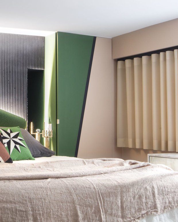 Фотография: Спальня в стиле Современный, Гостиная, Эклектика, Декор интерьера, Франция, Зеленый, Желтый, Коричневый, Лион, Клод Картье – фото на INMYROOM
