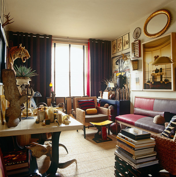 Фотография: Гостиная в стиле Эклектика, Декор интерьера, Антиквариат, Праздник, Новый Год – фото на INMYROOM Фотография: Гостиная в стиле Эклектика, Декор интерьера, Антиквариат, Праздник, Новый Год – фото на INMYROOM