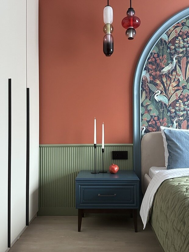 Фотография: Спальня в стиле Современный, Эклектика, Квартира, Проект дня, двухкомнатная квартира в хрущевке, ремонт в хрущевке, Калининград, переделка хрущевки, как обустроить двухкомнатную квартиру в хрущевки, ремонт хрущевки, Хрущевка, 2 комнаты, 40-60 метров, интерьер хрущевке, интерьер хрущевки, как обновить хрущевку, дизайн хрущевки, ремонт в хрущёвке, Екатерина Трусова – фото на INMYROOM