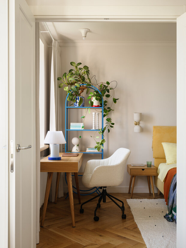 Фотография: Спальня в стиле Современный, Малогабаритная квартира, Квартира, Проект дня, Москва, Хамовники, Хрущевка, 2 комнаты, 40-60 метров, Анастасия Заркуа – фото на INMYROOM