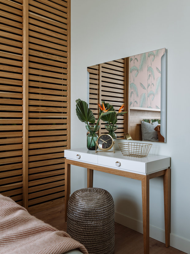 Фотография: Спальня в стиле Современный, Квартира, Проект недели, Москва, 4 и больше, Более 90 метров, SOVA Interiors – фото на INMYROOM