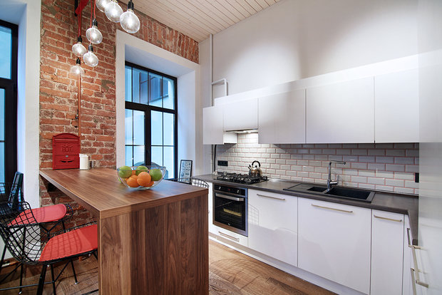 Фотография: Кухня и столовая в стиле Скандинавский, Лофт, Современный, Квартира, Проект недели, Санкт-Петербург, Михаил Жилин, Николая Жилин, Мария Романова, Zhilin_Brothers, Старый фонд – фото на INMYROOM