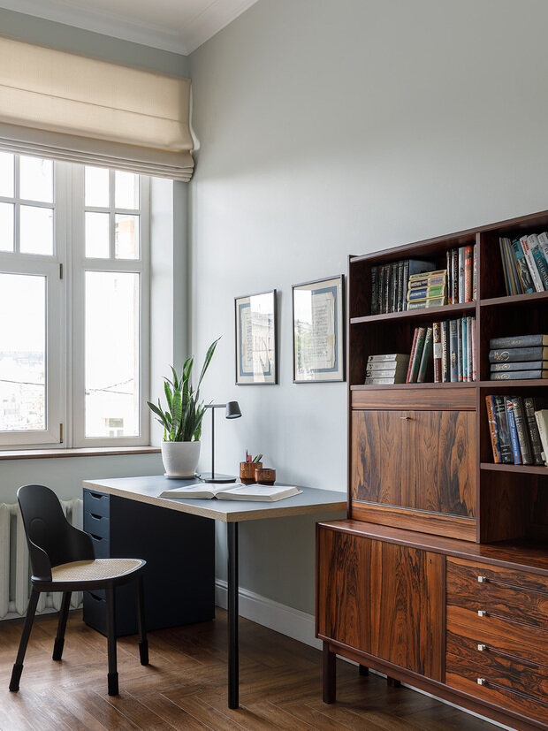 Фотография: Кабинет в стиле Эклектика, Винтажный, Квартира, Проект дня, Санкт-Петербург, Кирпичный дом, 4 и больше, Бохо, Анна Король – фото на INMYROOM