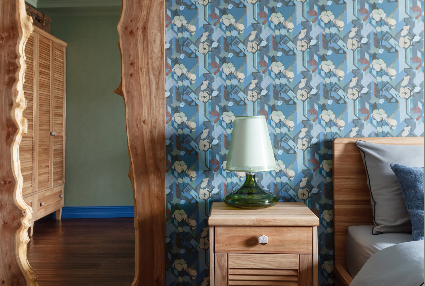 Фотография: Спальня в стиле Современный, Эко, Эклектика, Квартира, Проект недели, Москва, 1 комната, 40-60 метров, Светлана Куксова – фото на INMYROOM Фотография: Спальня в стиле Современный, Эко, Эклектика, Квартира, Проект недели, Москва, 1 комната, 40-60 метров, Светлана Куксова – фото на INMYROOM