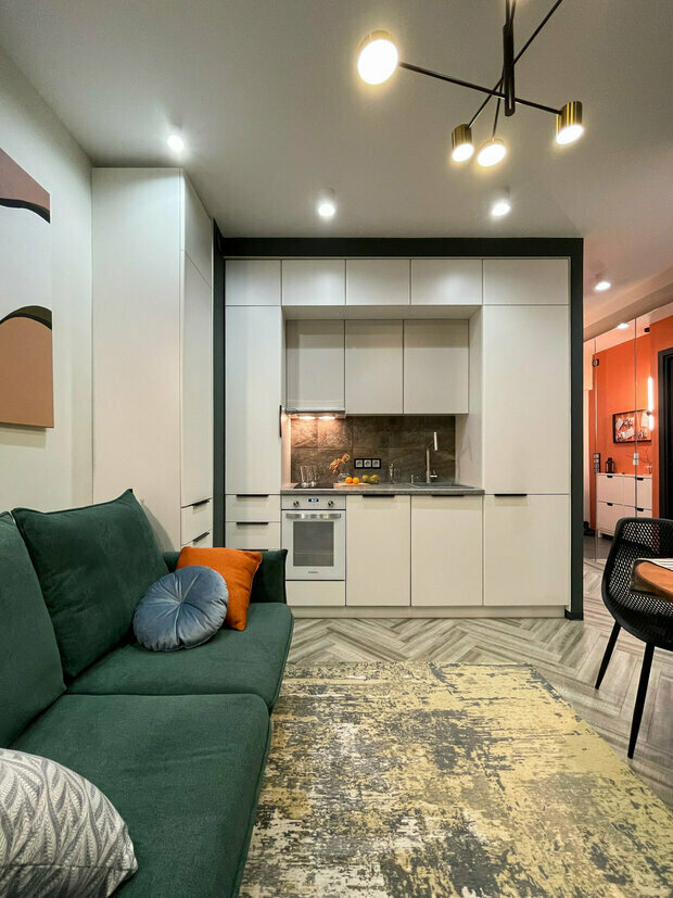 Интерьер кухни в современном стиле с элементами минимализма