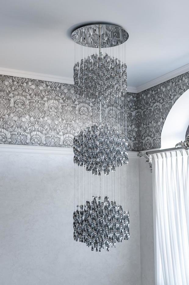 Фото из портфолио Дом на холме. Дом в классическом стиле с элементами Арт-деко. Фото. – фотографии дизайна интерьеров на INMYROOM