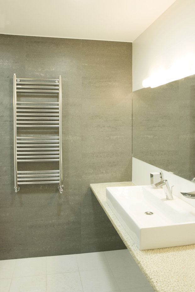 Фотография: Ванная в стиле Лофт, Современный, Квартира, Цвет в интерьере, Дома и квартиры, Белый, Минимализм, Проект недели – фото на INMYROOM