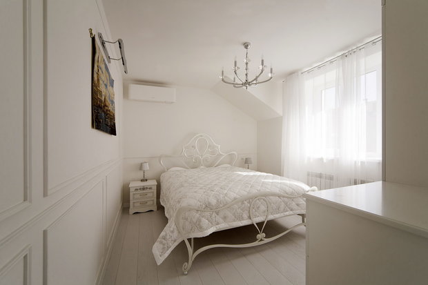 Фото из портфолио Белое с серебром – фотографии дизайна интерьеров на INMYROOM