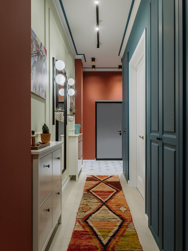 Фотография: Прихожая в стиле Скандинавский, Современный, Эклектика, Квартира, Проект недели, Москва, Сталинка, 2 комнаты, 60-90 метров, Винтажный, Екатерина Любимкина – фото на INMYROOM