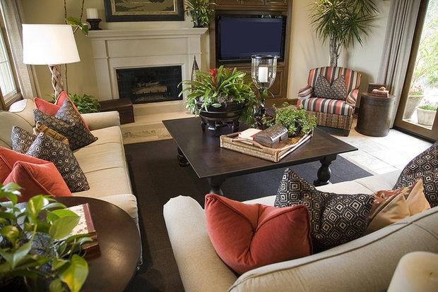 Фотография: Гостиная в стиле Прованс и Кантри, Классический, Современный – фото на INMYROOM