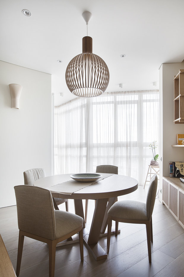 Фотография: Кухня и столовая в стиле Восточный, Минимализм, Квартира, Проект недели, Москва, Эко, новостройка, Ариана Ахмад, Татьяна Карякина, Монолитный дом, 4 и больше, Более 90 метров – фото на INMYROOM