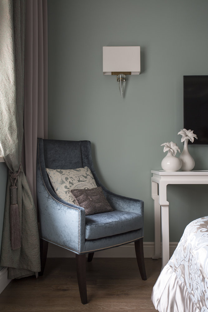 Фотография: Спальня в стиле Классический, Современный, Квартира, Проект недели, Москва, Евгений Кулибаба, Сталинка, 3 комнаты, 60-90 метров, Елена Маркина, энциклопедия_интерьер – фото на INMYROOM Фотография: Спальня в стиле Классический, Современный, Квартира, Проект недели, Москва, Евгений Кулибаба, Сталинка, 3 комнаты, 60-90 метров, Елена Маркина, энциклопедия_интерьер – фото на INMYROOM