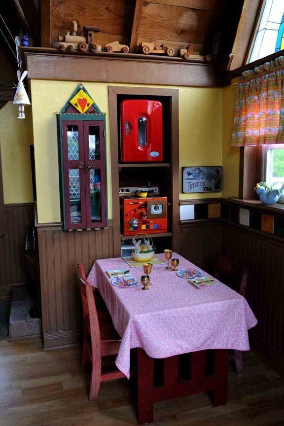 Фотография: Кухня и столовая в стиле Прованс и Кантри, Дом, США, Дома и квартиры – фото на INMYROOM