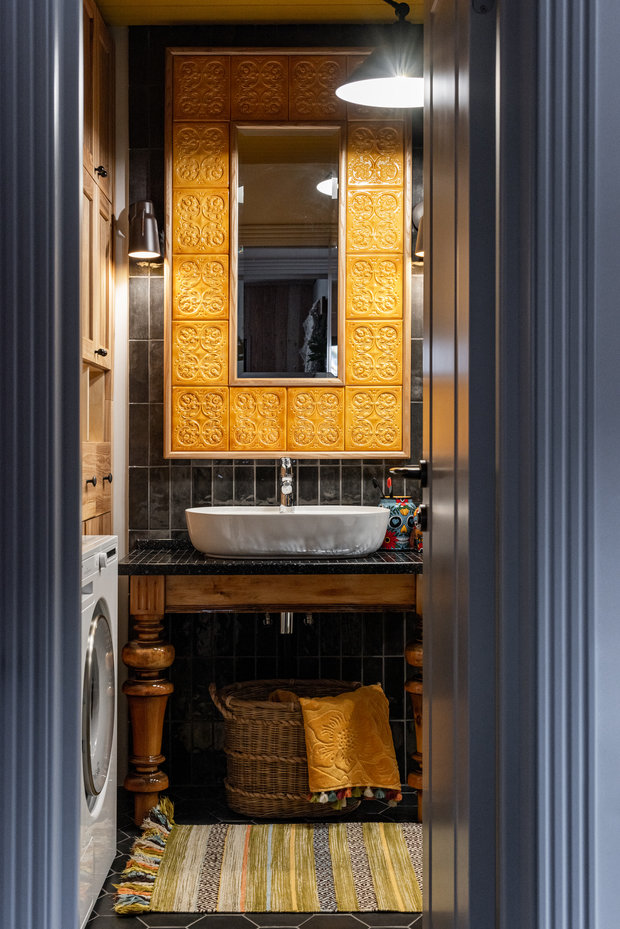 Фотография: Ванная в стиле Эклектика, Дом, Проект недели, Дача, Дом и дача, 4 и больше, Более 90 метров, Уфа, Юлия Мусина, Александр Сафаров – фото на INMYROOM