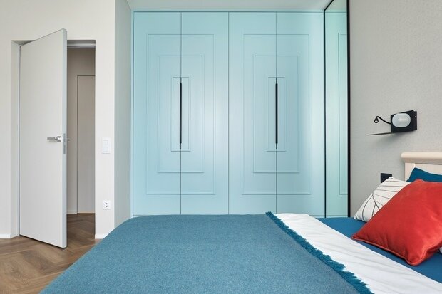 Фотография: Спальня в стиле Современный, Квартира, Проект недели, Кирпичный дом, 3 комнаты, 60-90 метров, Тюмень, Interius – фото на INMYROOM