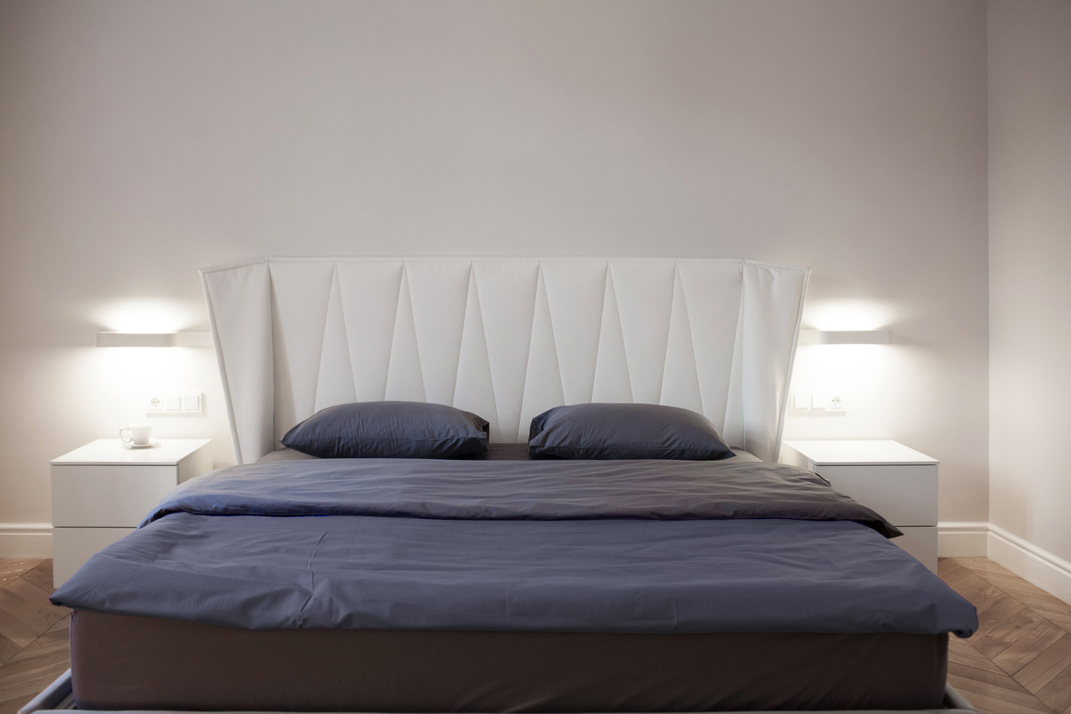 Фотография: Спальня в стиле Минимализм, Проект недели – фото на INMYROOM