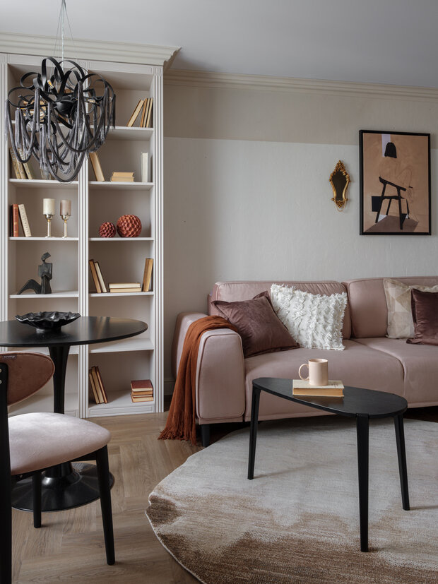 Фотография: Гостиная в стиле Современный, Квартира, Проект дня, Москва, 2 комнаты, 40-60 метров, Сара Михайлова – фото на INMYROOM