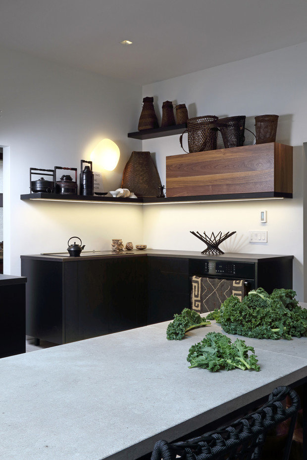 Фото из портфолио  Кухня как музей для хозяйки из Монреаля – фотографии дизайна интерьеров на INMYROOM