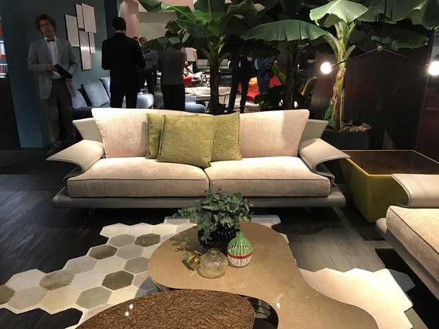 Фото из портфолио Выставка мебели Милан – фотографии дизайна интерьеров на INMYROOM