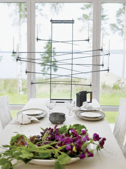 Фотография: Кухня и столовая в стиле Современный, Дом, Дома и квартиры, Большие окна, Дом на природе – фото на INMYROOM