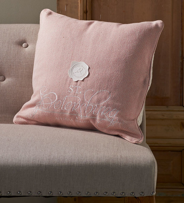 Фотография: Аксессуары в стиле Современный, Текстиль, Индустрия, Новости, Маркет – фото на INMYROOM