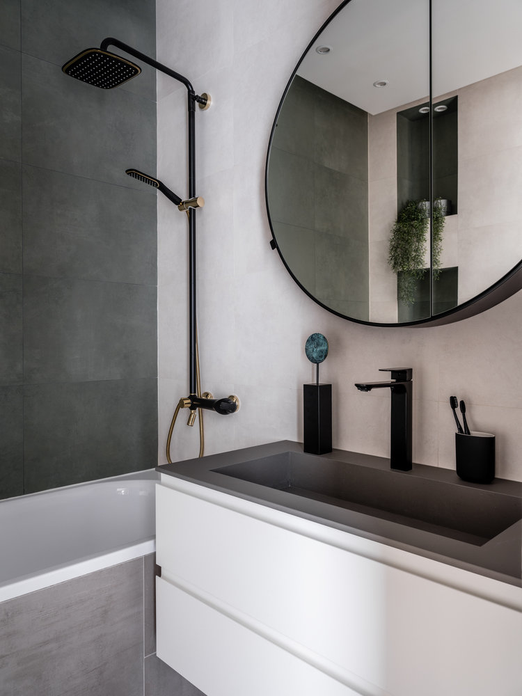 Фотография: Ванная в стиле Современный, Квартира, Проект дня, Москва, 2 комнаты, 60-90 метров, Елена Карасаева – фото на INMYROOM Фотография: Ванная в стиле Современный, Квартира, Проект дня, Москва, 2 комнаты, 60-90 метров, Елена Карасаева – фото на INMYROOM