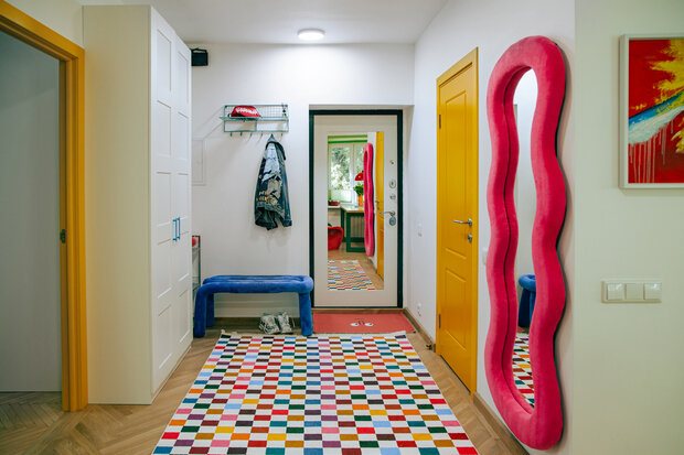 Фотография: Прихожая в стиле Современный, Эклектика, Винтажный, Квартира, Проект дня, Москва, Кирпичный дом, 2 комнаты, 40-60 метров, Павел Фотеев – фото на INMYROOM