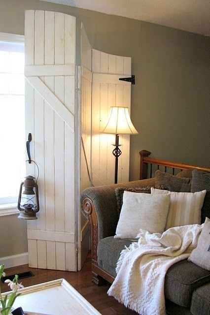 Фотография: Гостиная в стиле Прованс и Кантри, Малогабаритная квартира, Квартира, Советы, Бежевый, Бирюзовый, Зонирование, как зонировать комнату, как зонировать однушку, как зонировать однокомнатную квартиру – фото на INMYROOM